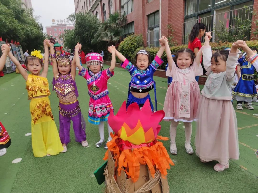 洛陽東方外國語幼兒園獻禮建黨一百年暨六一民族大聯(lián)歡活動